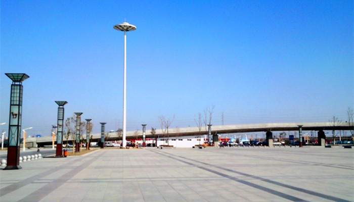 廣西柳州大型生活廣場LED高桿燈照明工程